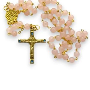 Chapelet catholique en quartz rose et chaine dorée – Croix dorée cabochons – CH3-0202