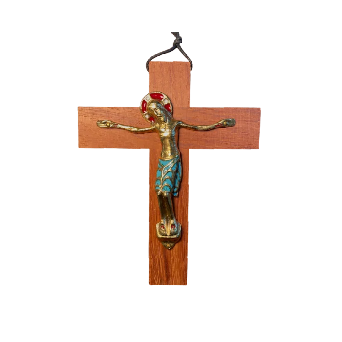 Christ en bronze émaillé, sur croix de bois – 19 cm – 710