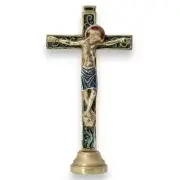 Crucifix sur socle en bronze émaillé bleu et vert