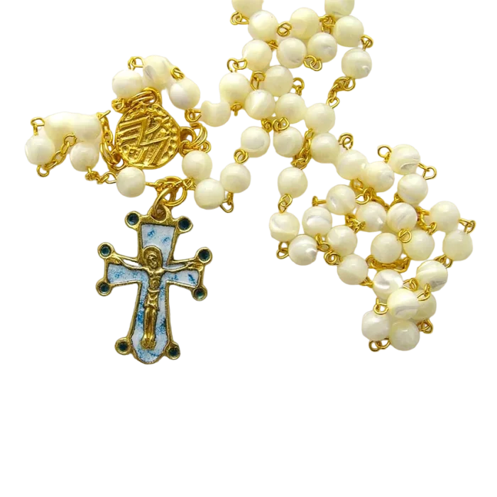 Chapelet en perles de nacre et dorure – Croix émaillée – CH6-0197