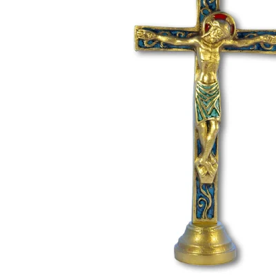 Crucifix sur socle